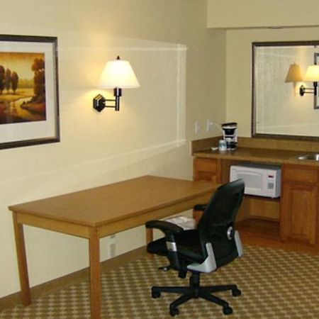 Ramada Huntsville Habitación foto