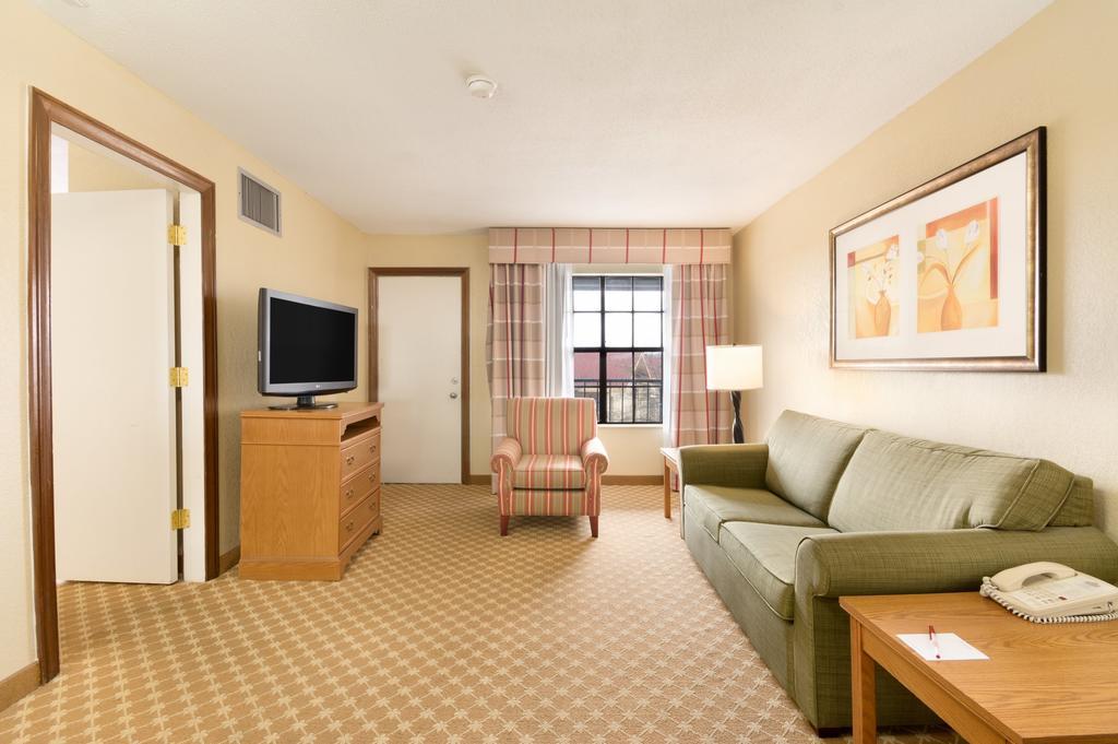 Ramada Huntsville Habitación foto